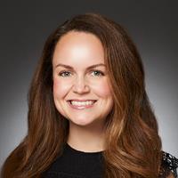 portrait of Amy Lynne Akins, FNP