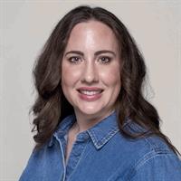 portrait of Meghan Elizabeth Dowling, AGPCNP
